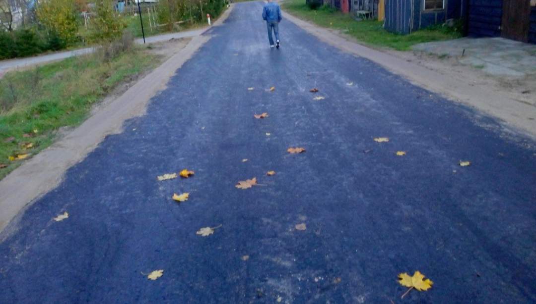 Odebrano inwestycje w Szczuplinach. (Fot. UG Rybno)