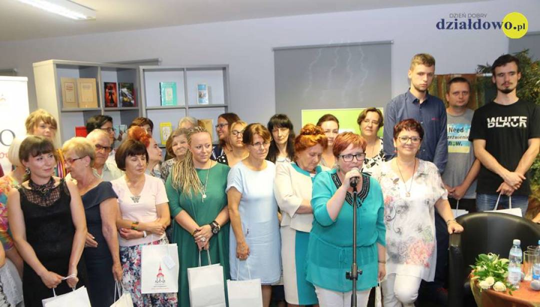 Promocja VIII Działdowskiego Almanachu Poezji. (Fot. Karol Wrombel/DzieńDobryDziałdowo.pl)
