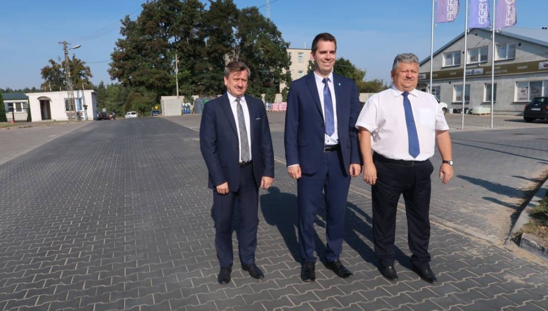 Droga do PUP w Lidzbarku odebrana. (Fot. Powiat Działdowski)