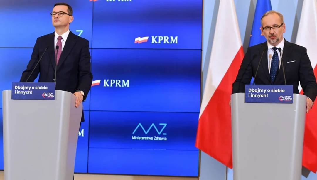 Mamy LOCKDOWN. Zamknięte szkoły, kina, siłownie, gastronomia i część sklepów. (Fot. KPRM)