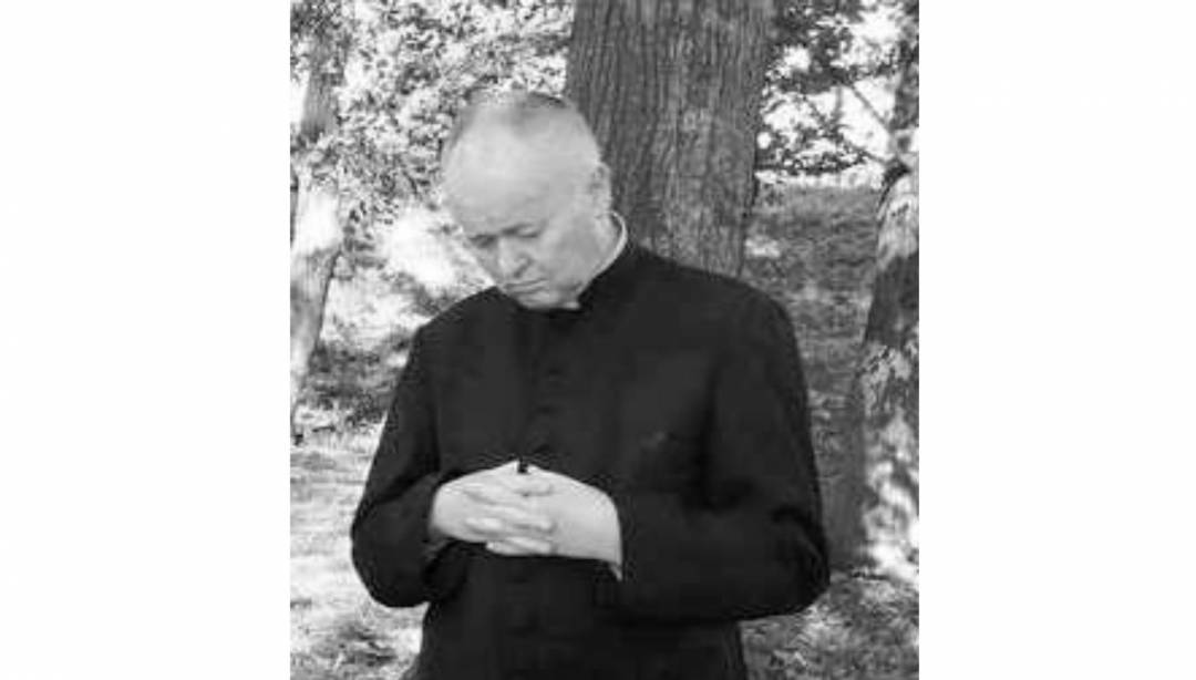 Zmarł ks. kan. Marian Ofiara