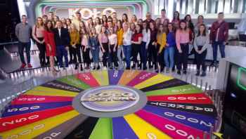Młodzież II LO na nagraniu programu Koła Fortuny