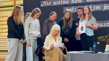 Anna Maria Wesołowska na spotkaniu z młodzieżą