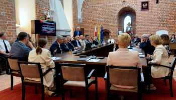 Burmistrz Działdowa z jednogłośnym wotum zaufania i absolutorium