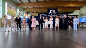 😱Ta szkoła ma już 80 lat!